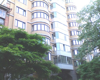 дом на Кропивницкого, 10 дом на Кропивницкого, 10